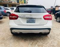 A picture of 2015 FOREIGN USED MERCEDES BENZ GLA250