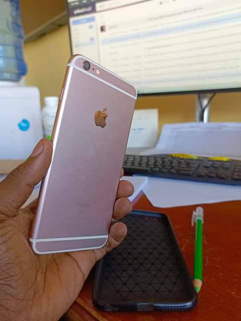 A picture of IPHONE 6S PLUS CLEAN NO FINGER PRINT OFA YAKO NJOO