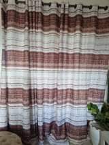 A picture of Second hand nets and curtains