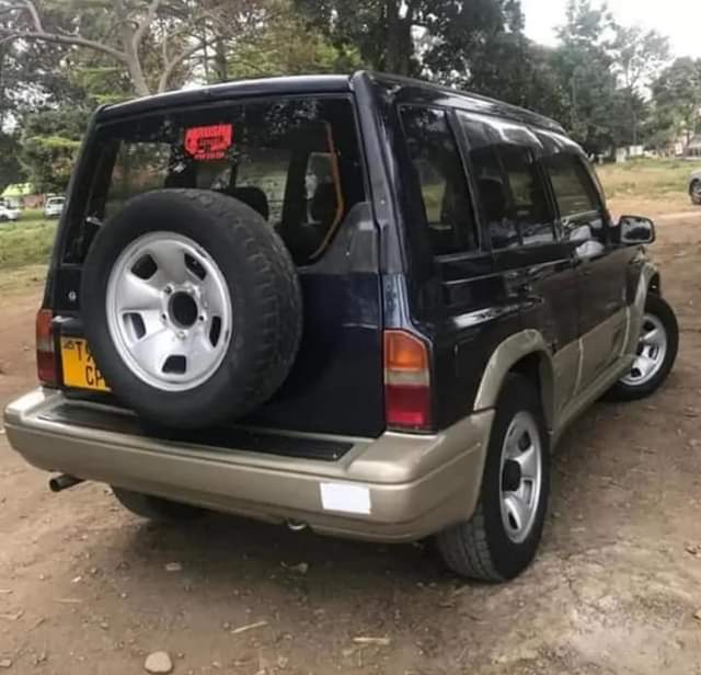 A picture of SUZUKI ESCUDO INJINI NDOGO 3.7M 0743173980