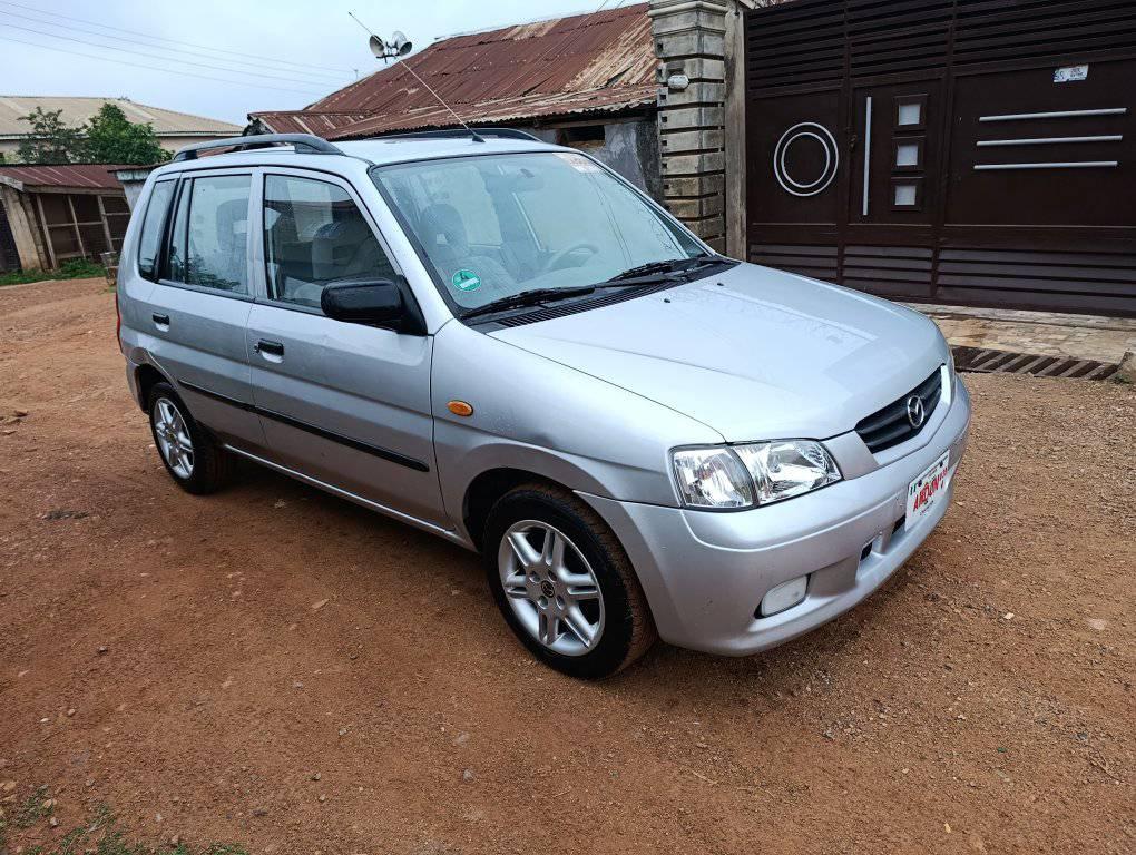 A picture of 2002 Mazda demio