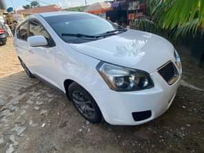 A picture of Super sharp 2008 Pontiac vibe untampered engine and gear Ac