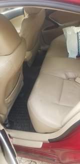 A picture of Lexus is250