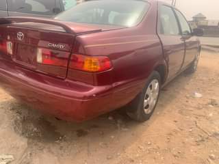 A picture of Toyota Camry tinny light 09052564907
