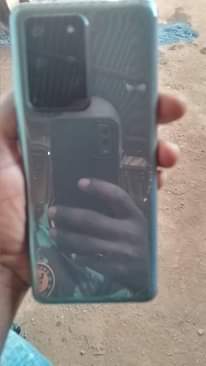 A picture of S20 ultra