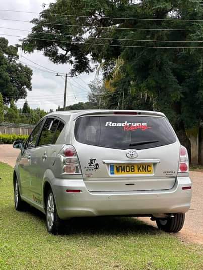 A picture of Toyota vesso 2005 model Location kaduna Price 7 5m 09040992568