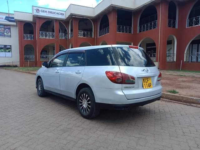 nissan wingroad