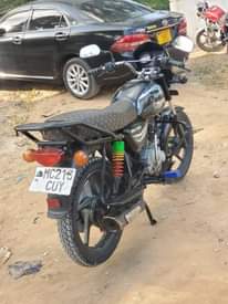 A picture of nauza pikipiki yangu aina ya boxer cc150 Full docoment 0655775505