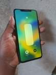 A picture of Iphone xs max GB 256