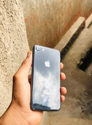 A picture of iPhone 8