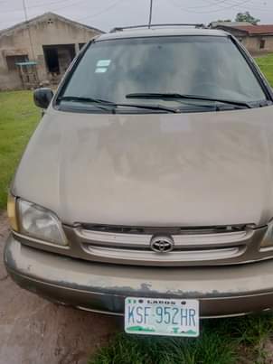 A picture of Toyota SIENNA AND TOYOTA CAMRY