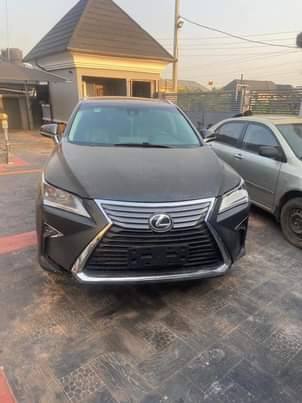 lexus
