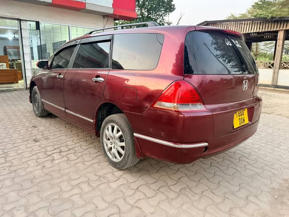 A picture of Honda Odyssey Full A c Bei 4 8M Location 0783360709
