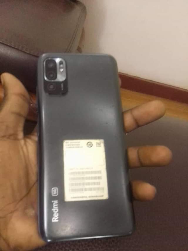 A picture of Redmi note 10