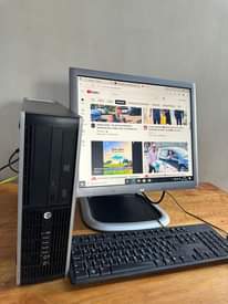 A picture of Hp desktop Computer full set
