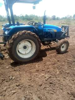 new holland truck