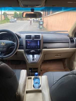 A picture of Honda CRV 2008
