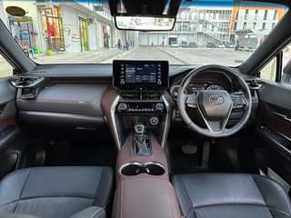A picture of Toyota harrier