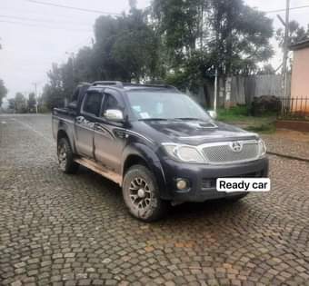 used toyota hilux