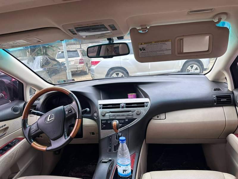 A picture of 2010 Lexus rx350 buy and drive mint Location Port Harcourt