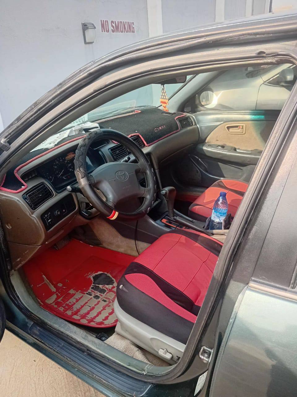 A picture of Toyota Camry tiny