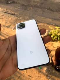 A picture of GOOGLE PIXEL 4 PLAIN