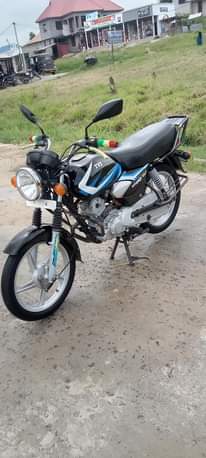 A picture of Tvs star 125