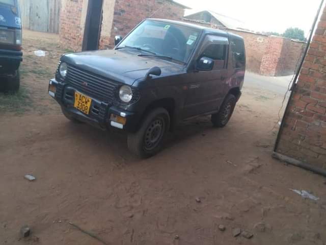 used mitsubishi pajero