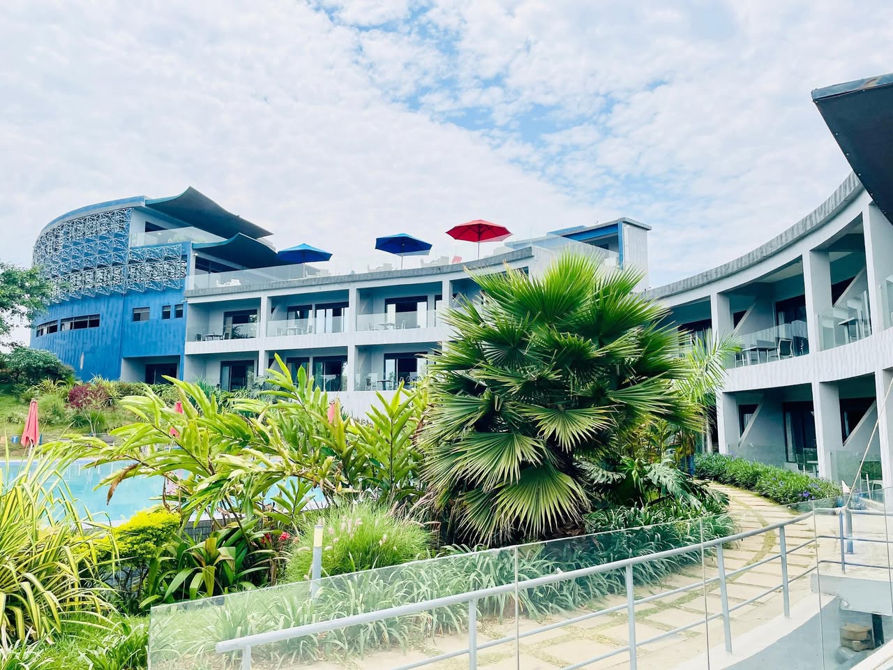 A picture of Hotel facility for sale located in Entebbe road at 16bn