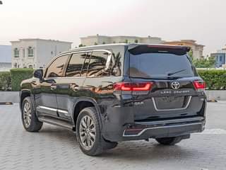 A picture of TOYOTA LANDCRUISER 2011 FACELIFTED 2023