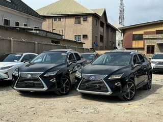 A picture of 2018 Lexus RS 350