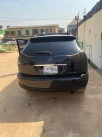 A picture of Clean sharp Lexus rx 330 04 05 model buy and