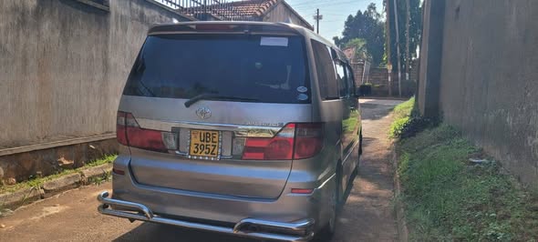 toyota alphard