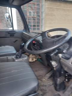 nissan ud90