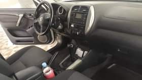 A picture of RAV4 automatic for sale with all documents made in 204