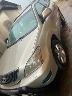 A picture of Nija used Lexus 06
