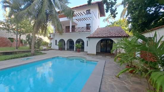 maisonette house