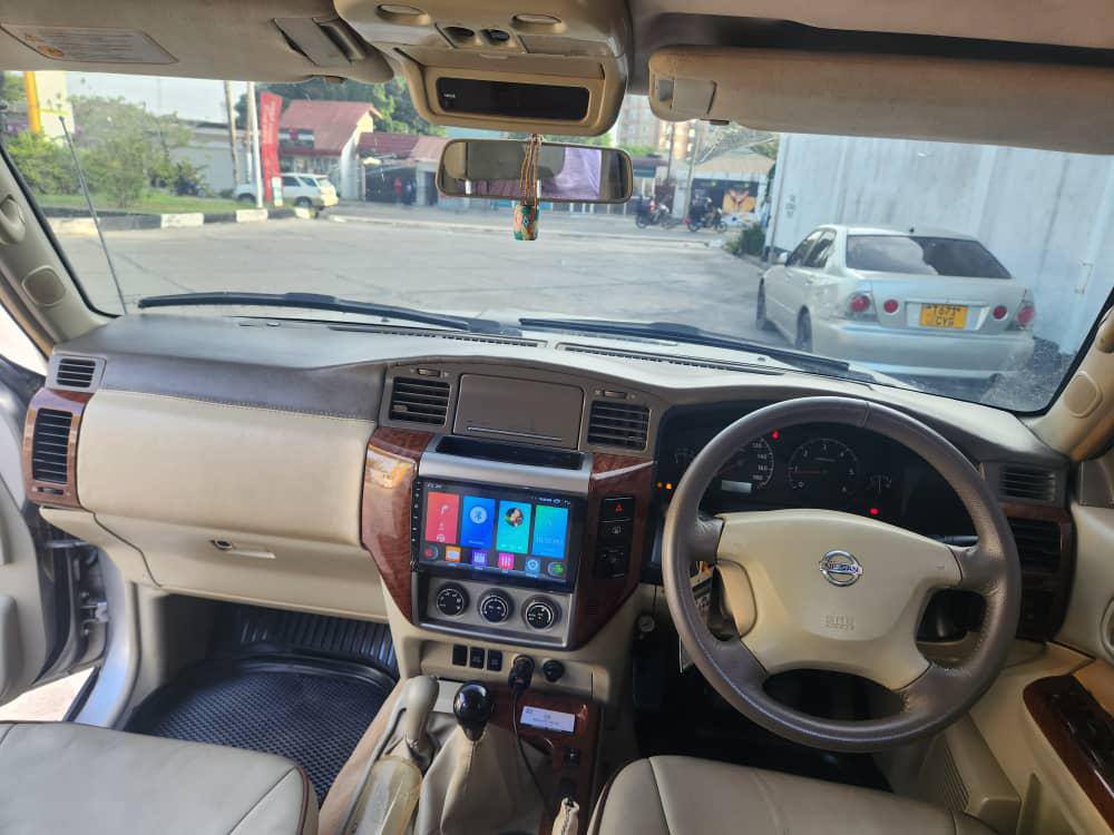 A picture of Nissan patrol