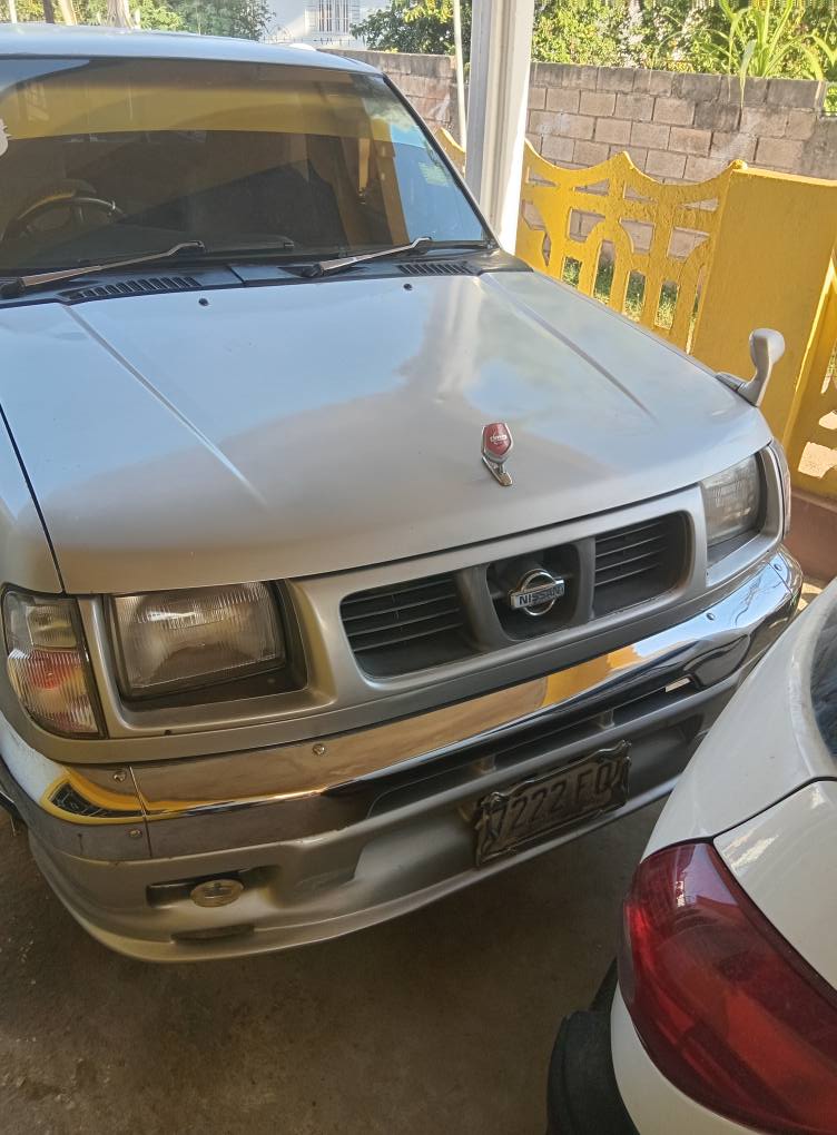 nissan frontier