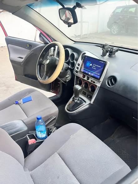 A picture of Pontiac vibe 2005