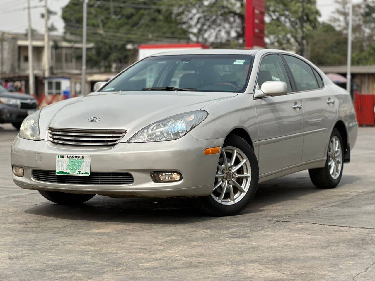 A picture of Clean Toks standard registered Lexus ES300