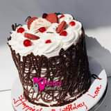 A picture of victory cakes ug