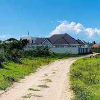 A picture of KIWANJA KINAUZWA BEI YA KUTUPA