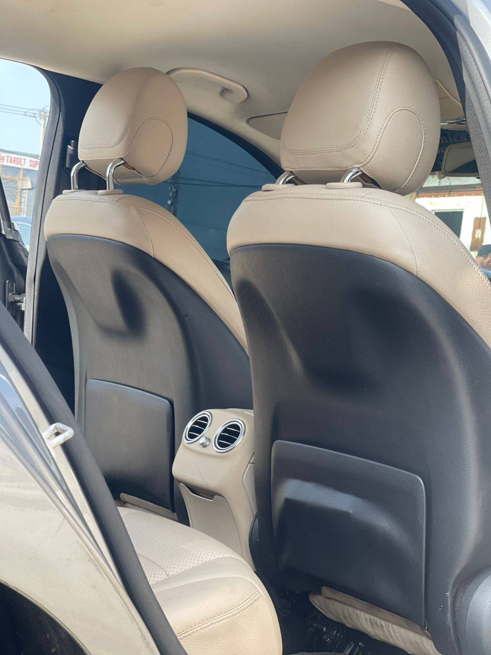 A picture of MERCEDES BENZ C 300 2016 Registered
