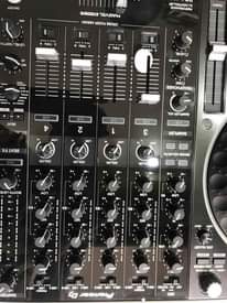 A picture of Pioneer ddj Srt1000