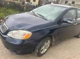 A picture of 2004 TOYOTA Corolla LE