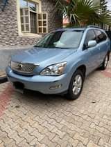 A picture of Lexus Rx300
