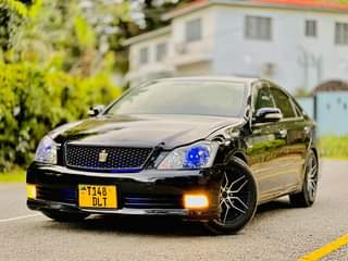 A picture of TOYOTA CROWN ATHLETE GOOD NEW FOR SELL 12M OR EXCHANGE