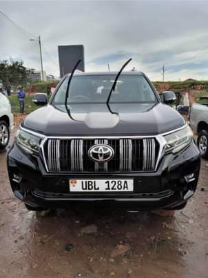 A picture of 2014 Toyota Landcruiser