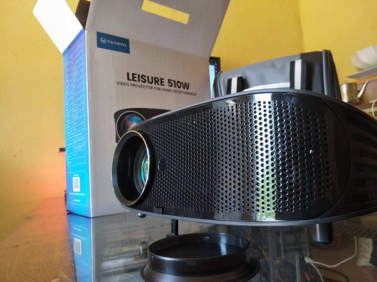 projector